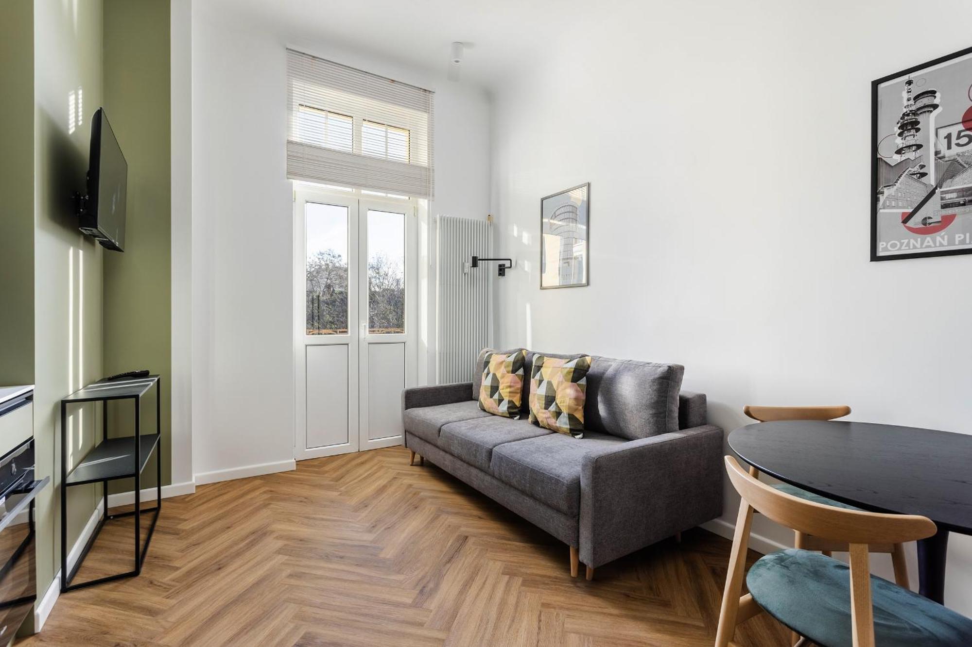 Przytulne I Komfortowe Studia Very Berry W Poznaniu By Noclegi Renters Poznań Exterior foto