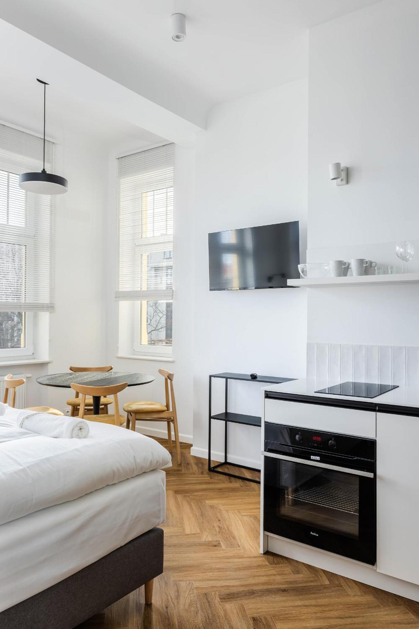 Przytulne I Komfortowe Studia Very Berry W Poznaniu By Noclegi Renters Poznań Exterior foto